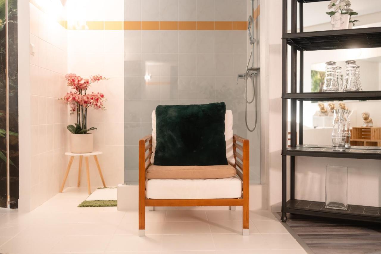 Business Sleeping Place Rolle Exterior foto